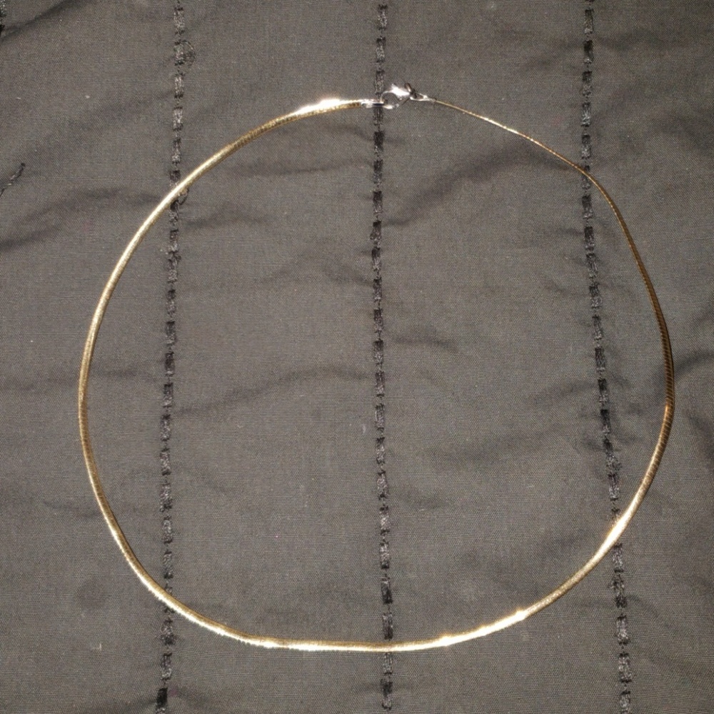 10k gold 2 sided white and yellow necklace